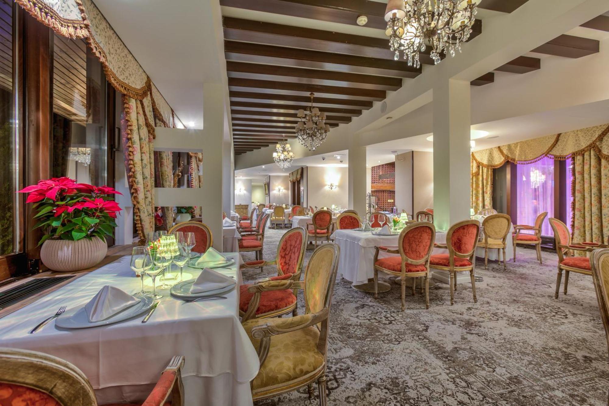Alpin Aparthotel 2302 Пояна-Брашов Экстерьер фото