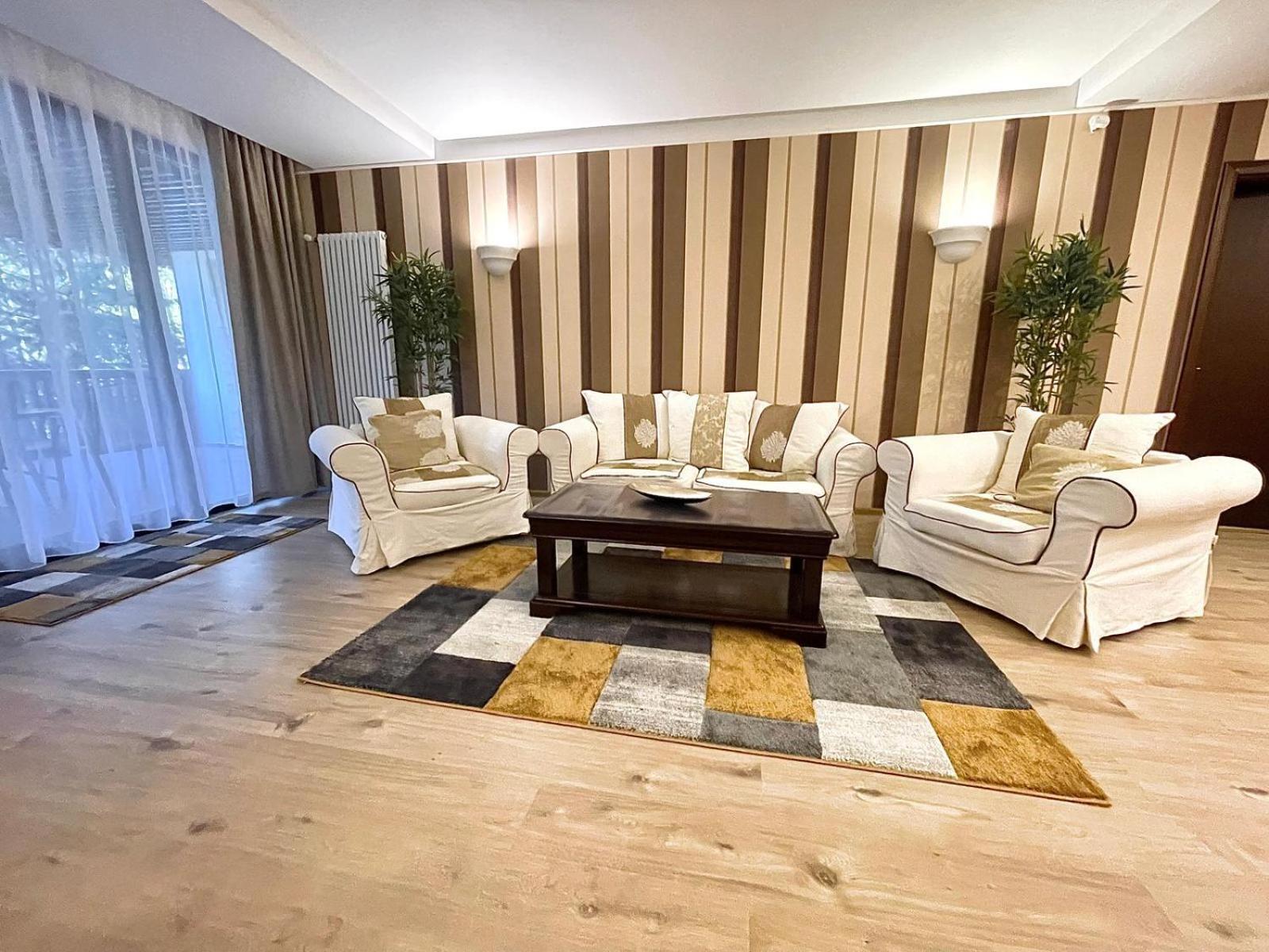 Alpin Aparthotel 2302 Пояна-Брашов Экстерьер фото